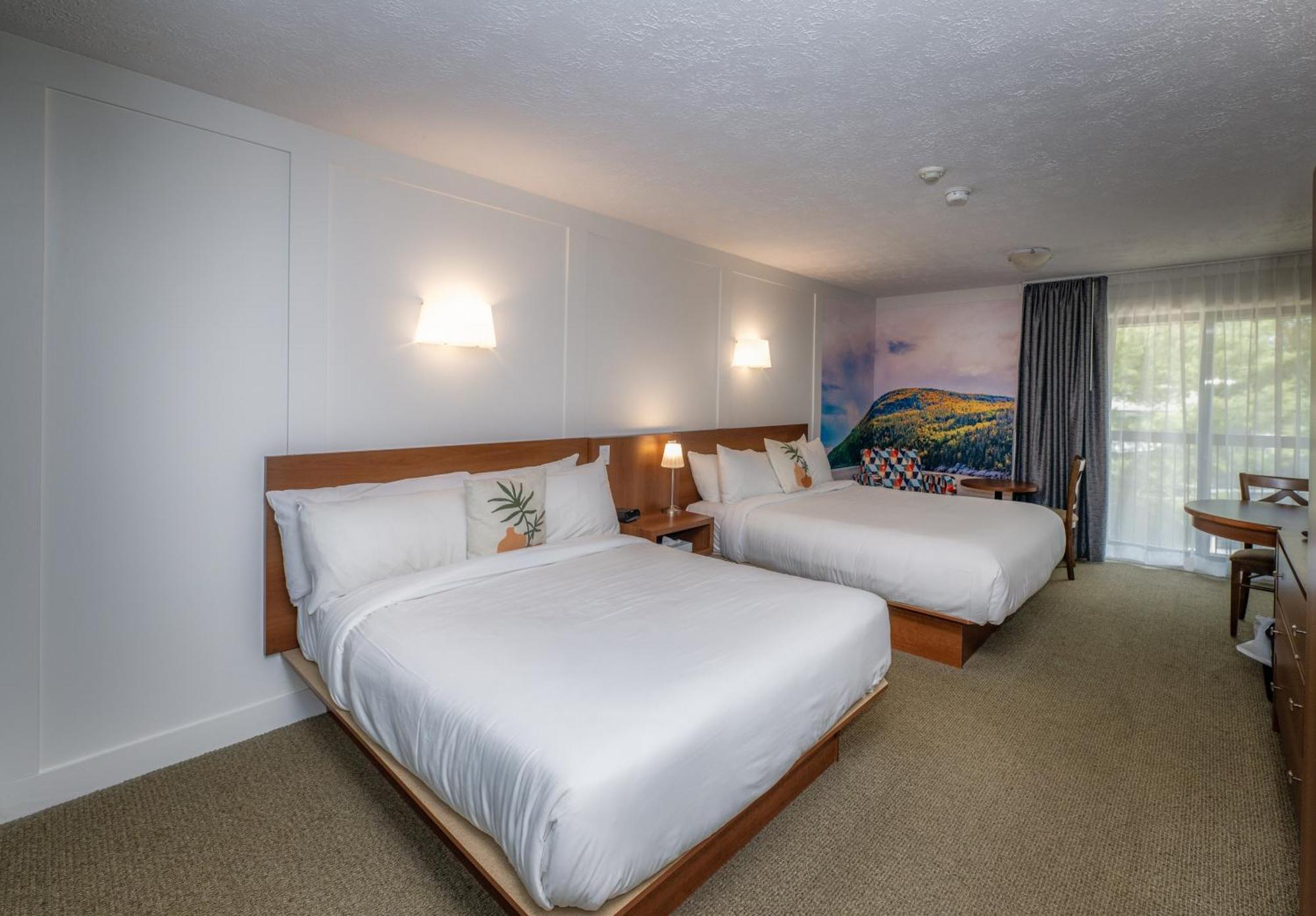 Clarion Pointe La Malbaie 호텔 외부 사진