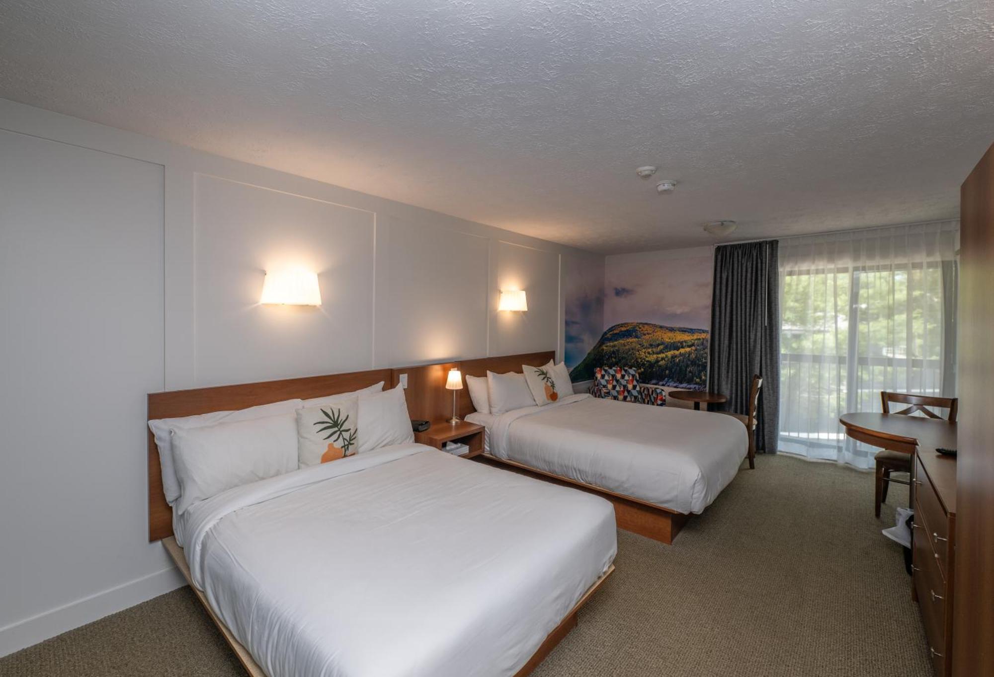 Clarion Pointe La Malbaie 호텔 외부 사진