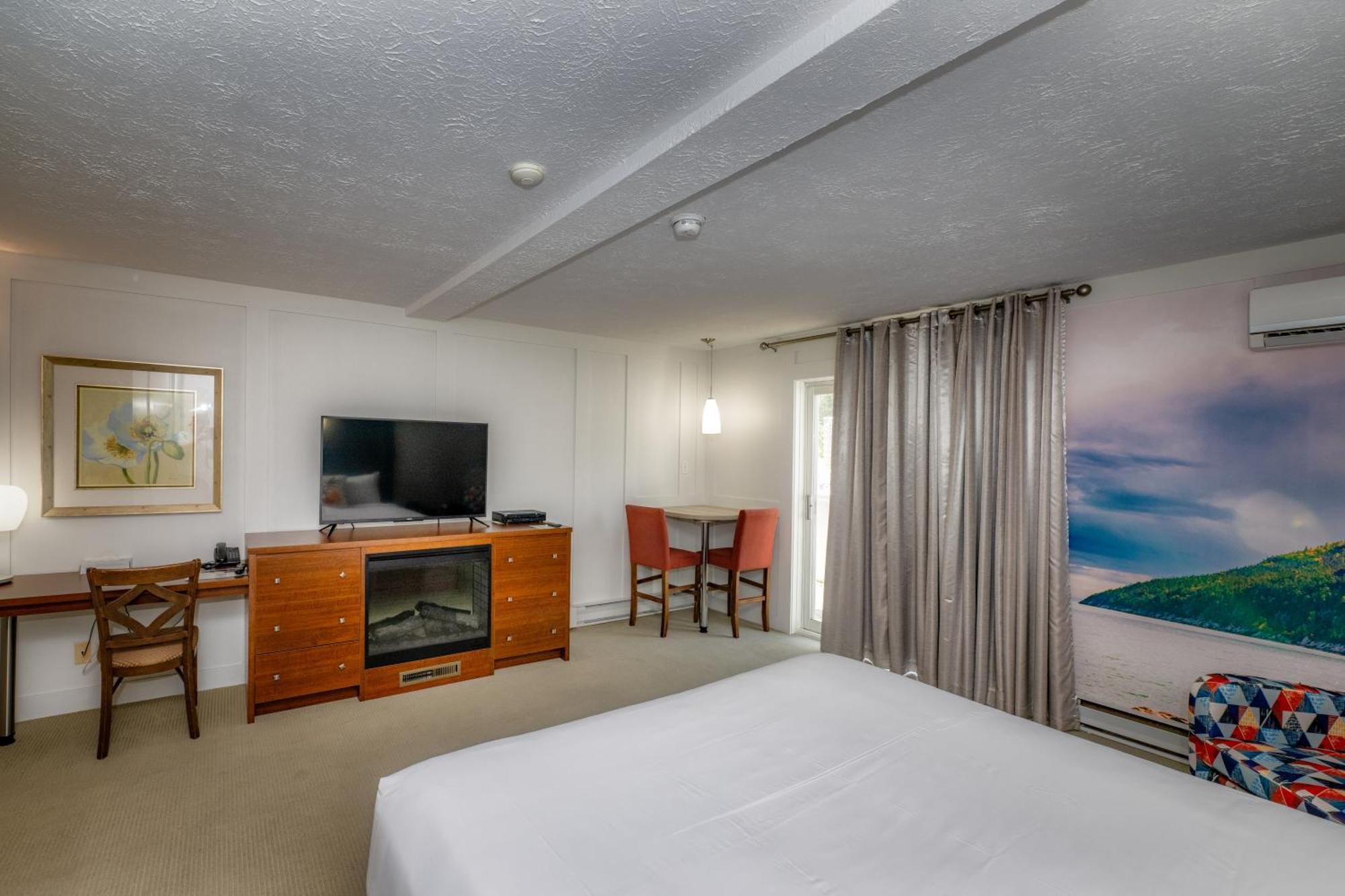 Clarion Pointe La Malbaie 호텔 외부 사진