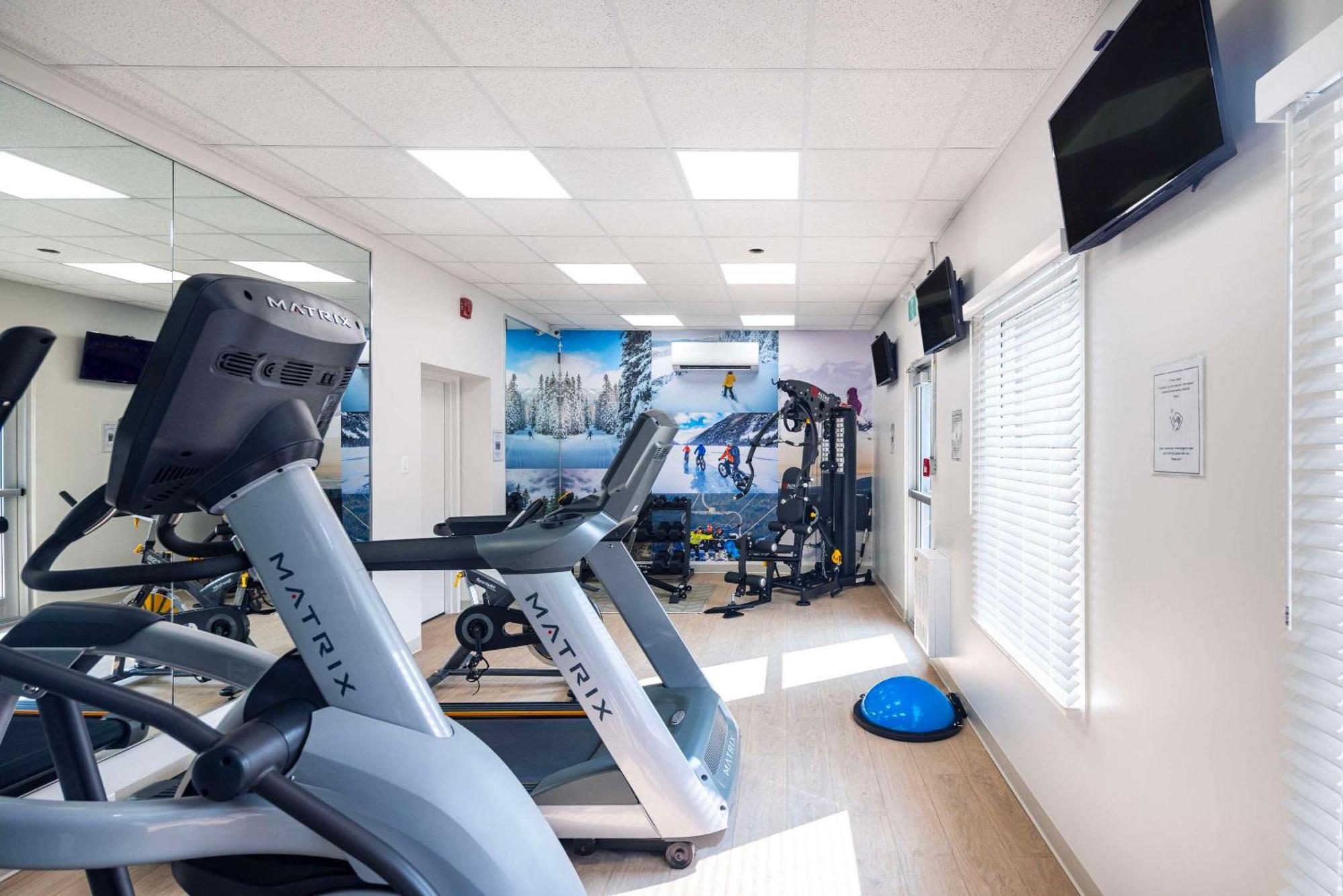 Clarion Pointe La Malbaie 호텔 외부 사진