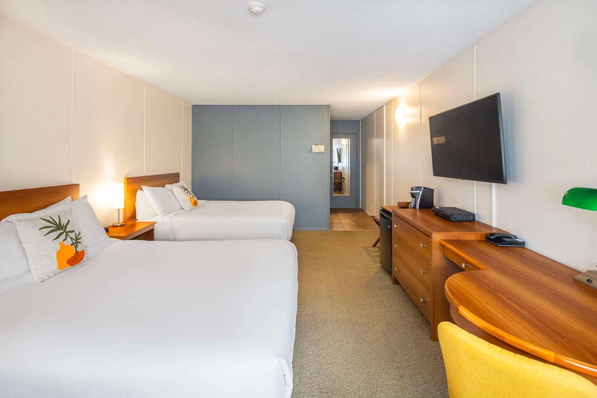 Clarion Pointe La Malbaie 호텔 외부 사진