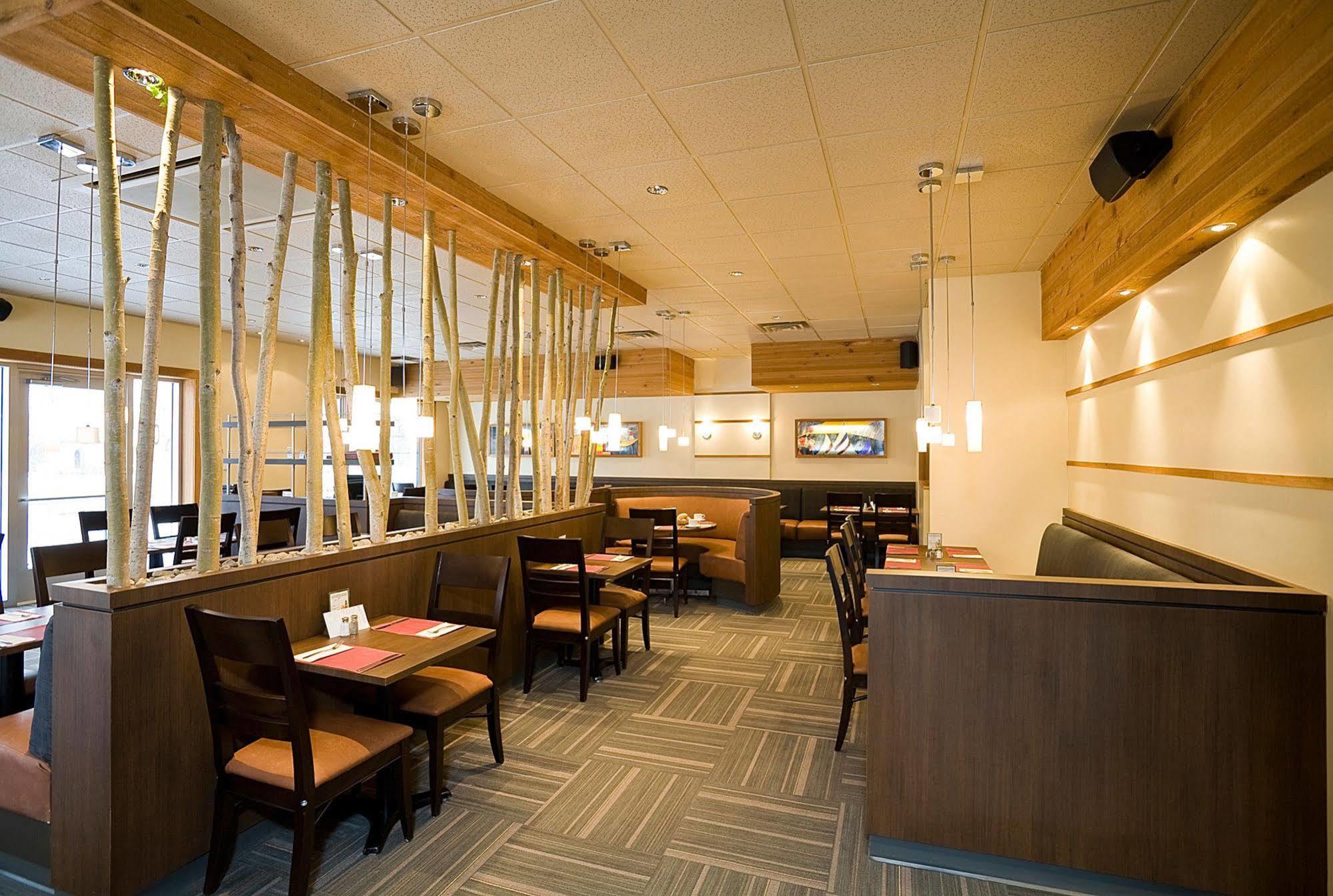 Clarion Pointe La Malbaie 호텔 외부 사진