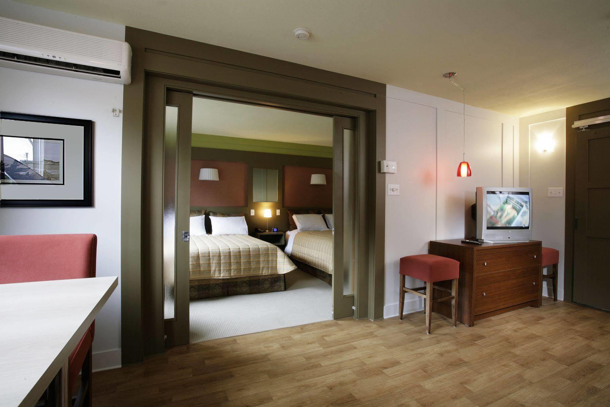 Clarion Pointe La Malbaie 호텔 외부 사진