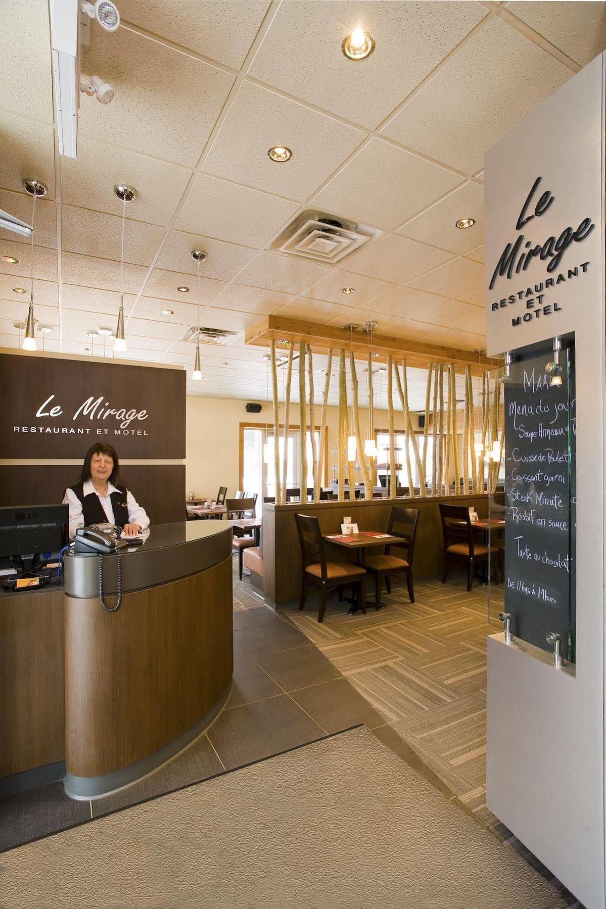 Clarion Pointe La Malbaie 호텔 외부 사진